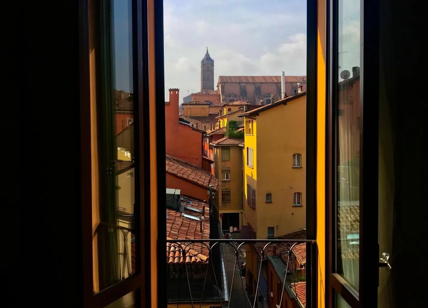 Apartment La Finestrella Sul Canale Di Via Piella Hotel Bologna